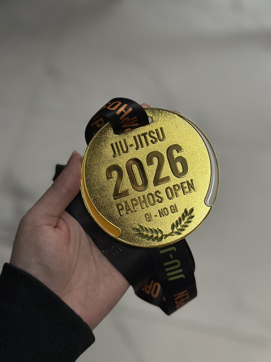 мышенька tweet media