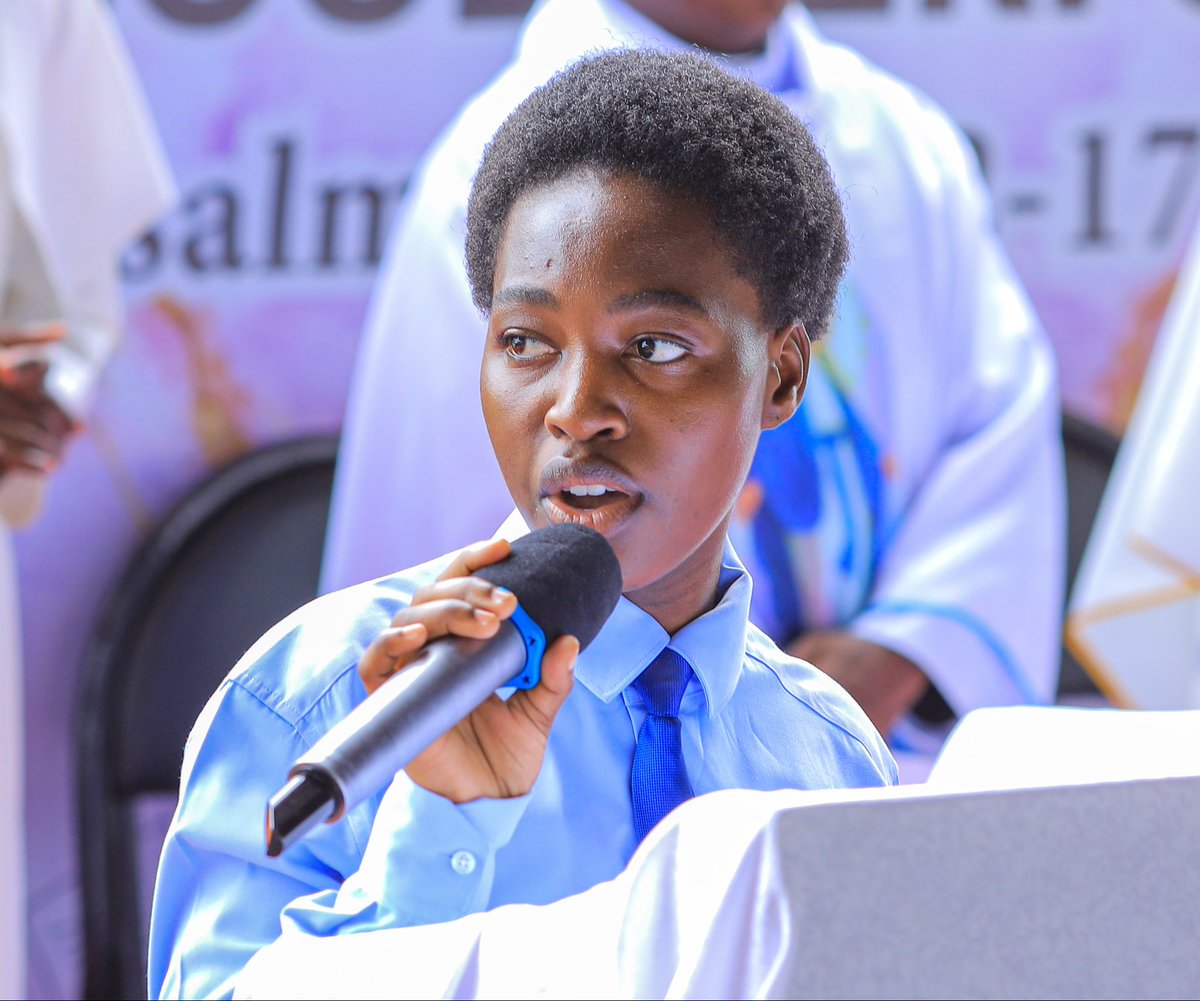 StMarysKitende tweet media