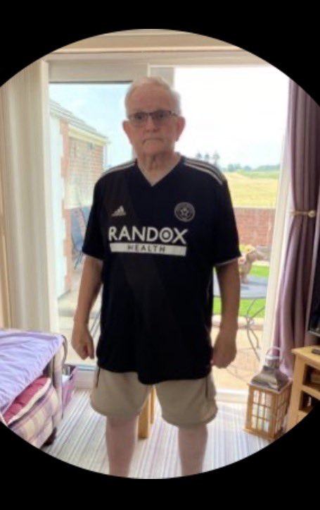 chris hartley tweet media