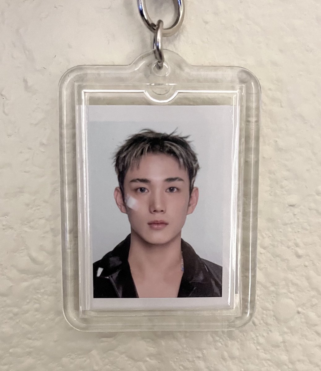 hiiiiheyhi's tweet image. shotak keychain #awesome