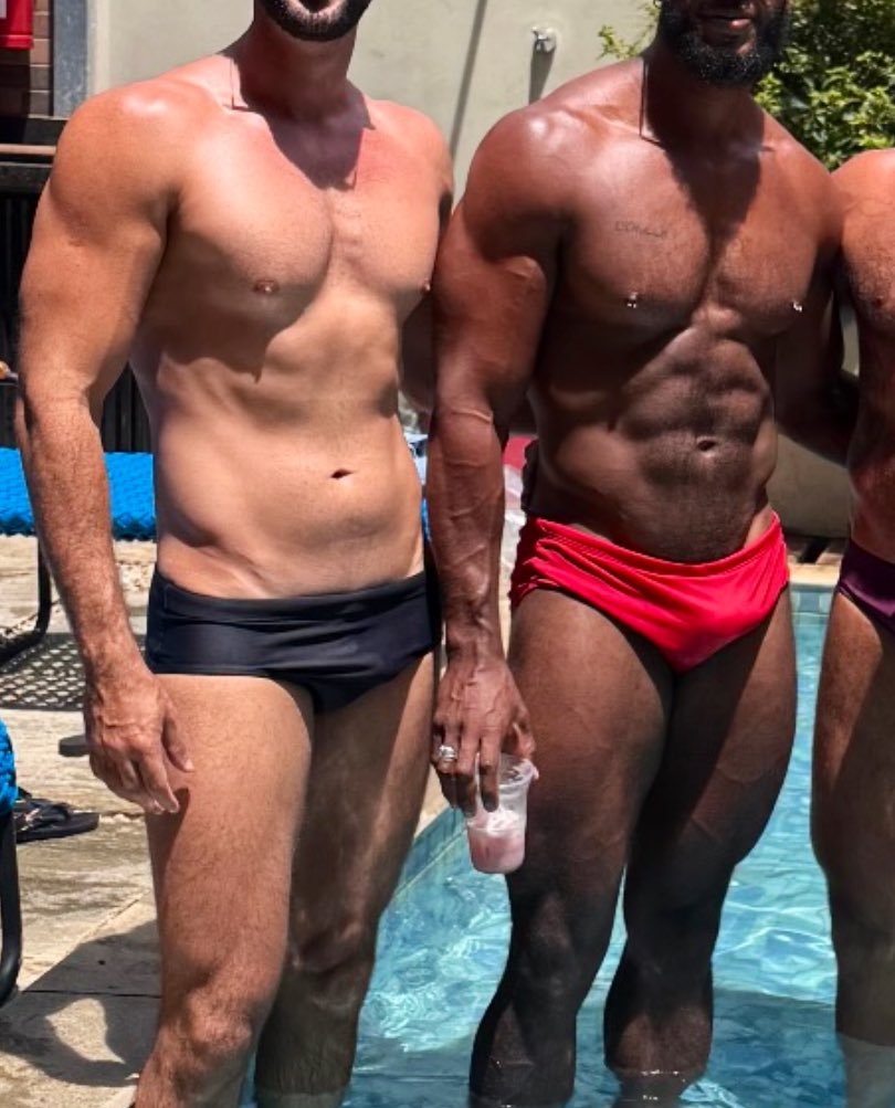 Fã de homens de sunga tweet media