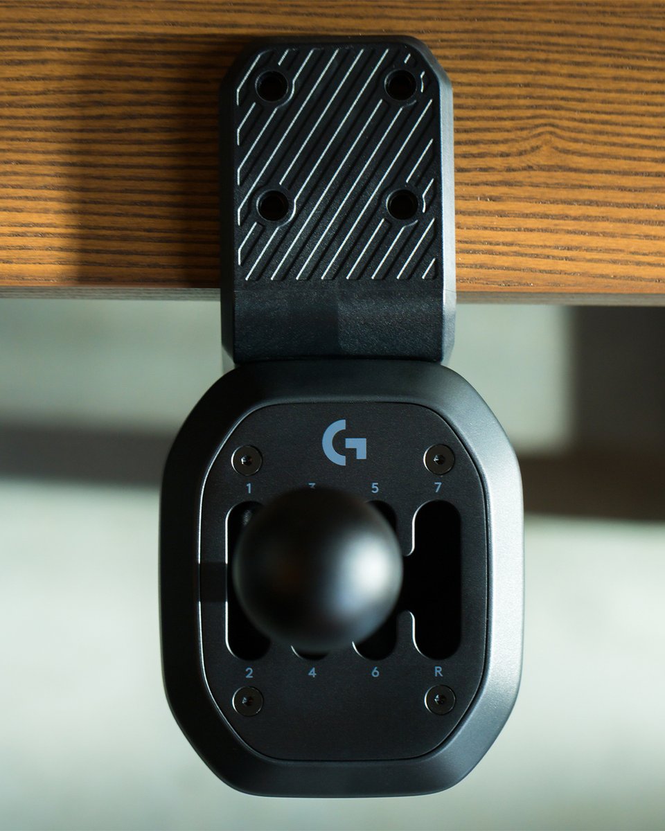 Logitech G tweet media