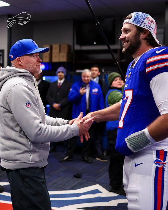 BillsOnReal tweet media