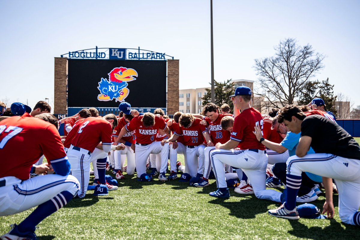 Kansas Baseball tweet media