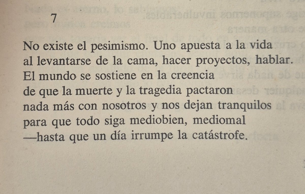 Alejandro Gaviria tweet media