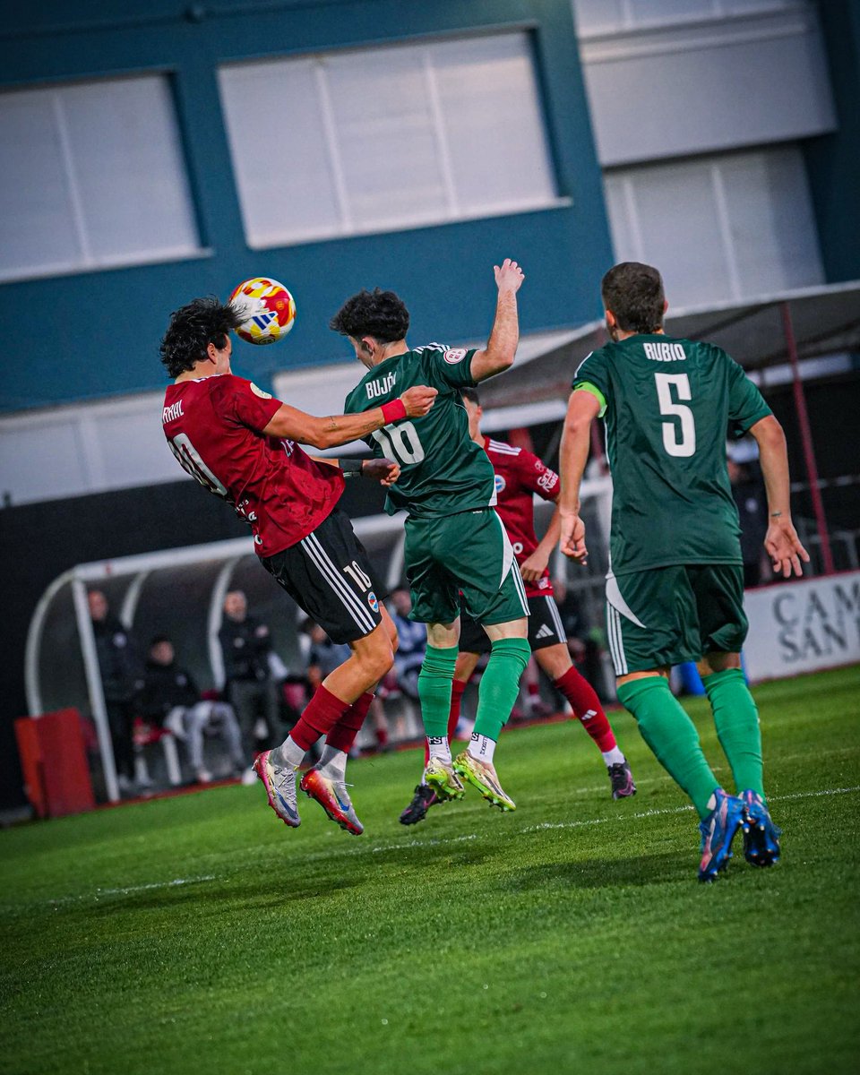 Club Deportivo Laredo tweet media