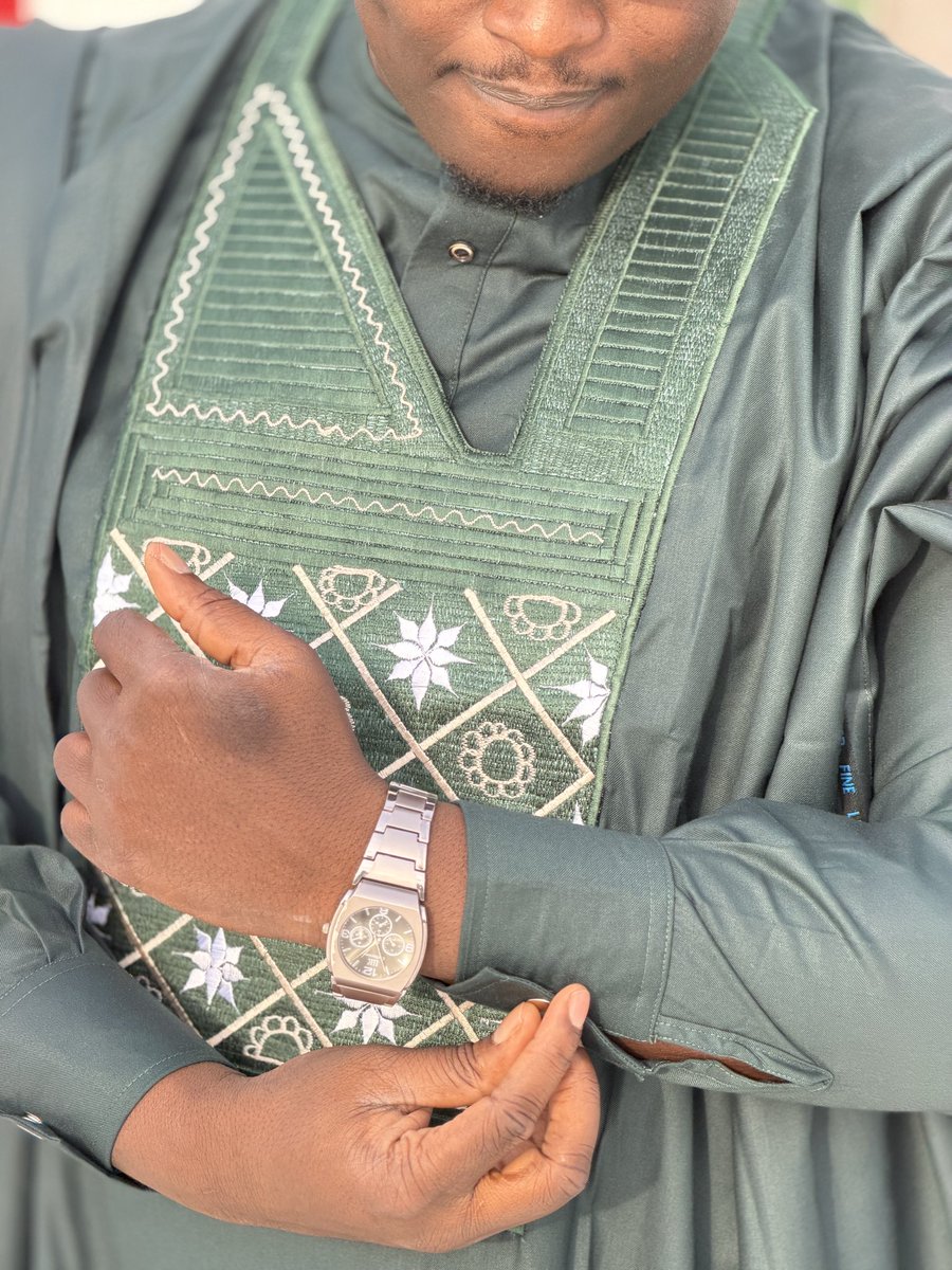 Charles 🇸🇳 tweet media