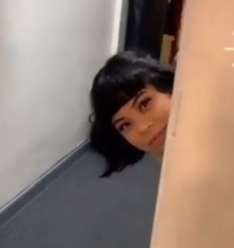 eva noblezada as deer 🌷 tweet media