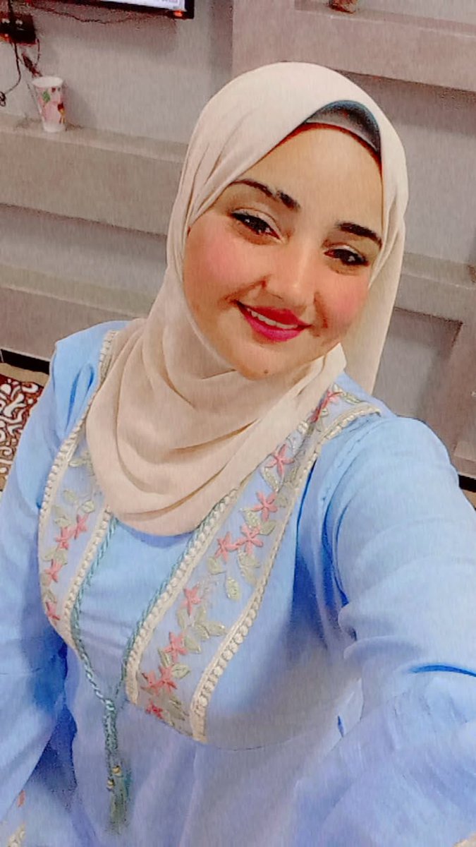 SamehMage's tweet photo. بنت بنى سويف 
ندى https://t.co/qicXeZci6i