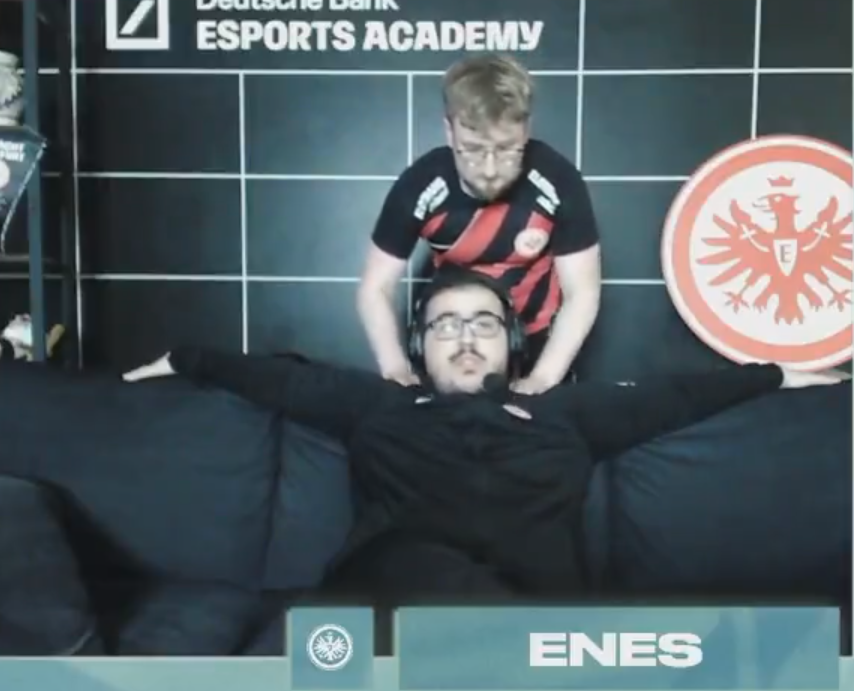 KANAXFIVE tweet media