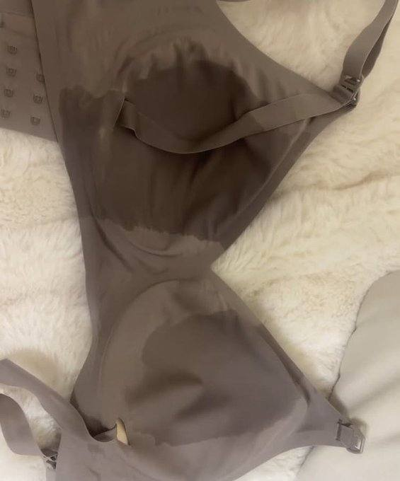 片刻柔情它骗不了人 tweet media