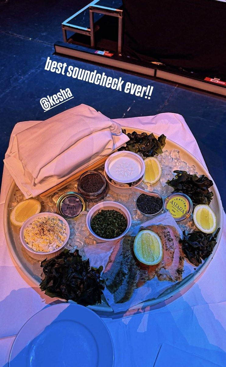 Kesha Spain tweet media