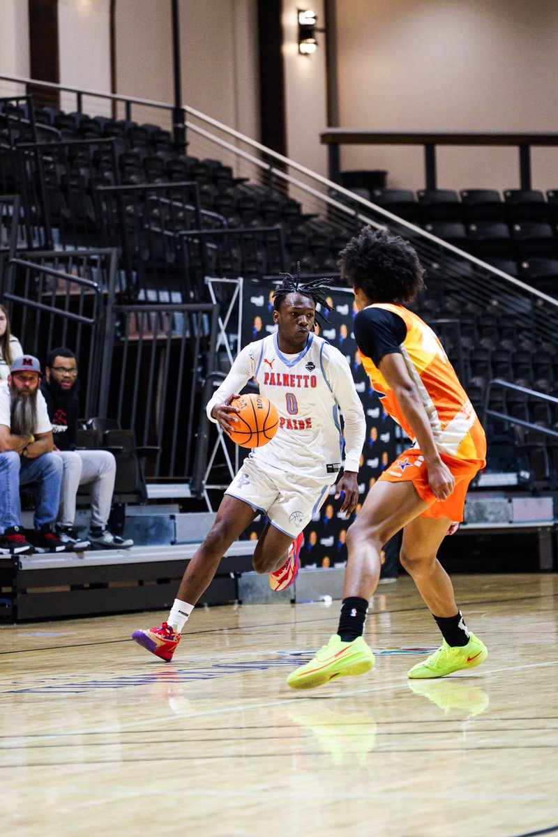 BIG SH🏀TS tweet media