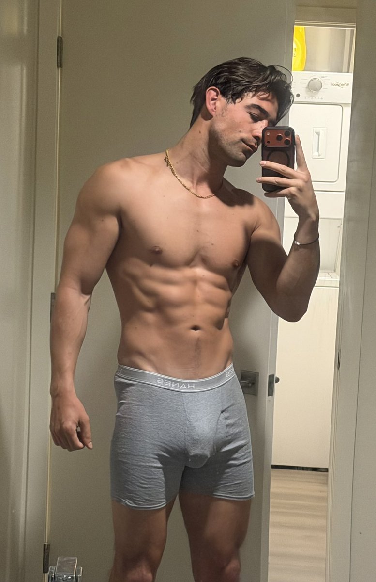 Axel Stone tweet media