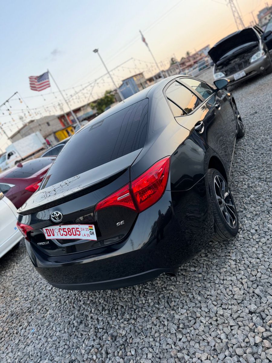 UG_Nhetwek's tweet photo. @NOnameFORnow221 Toyota Corolla SE 2019 model 
Solid engine 
Automatic transmission 
Chilling Ac
Android screen 
Reverse camera 
Alloy rims 
Neat interior and exterior 
Drives smoothly 
Cleared recently 

Ghc 190,000 https://t.co/0IV396wbrp