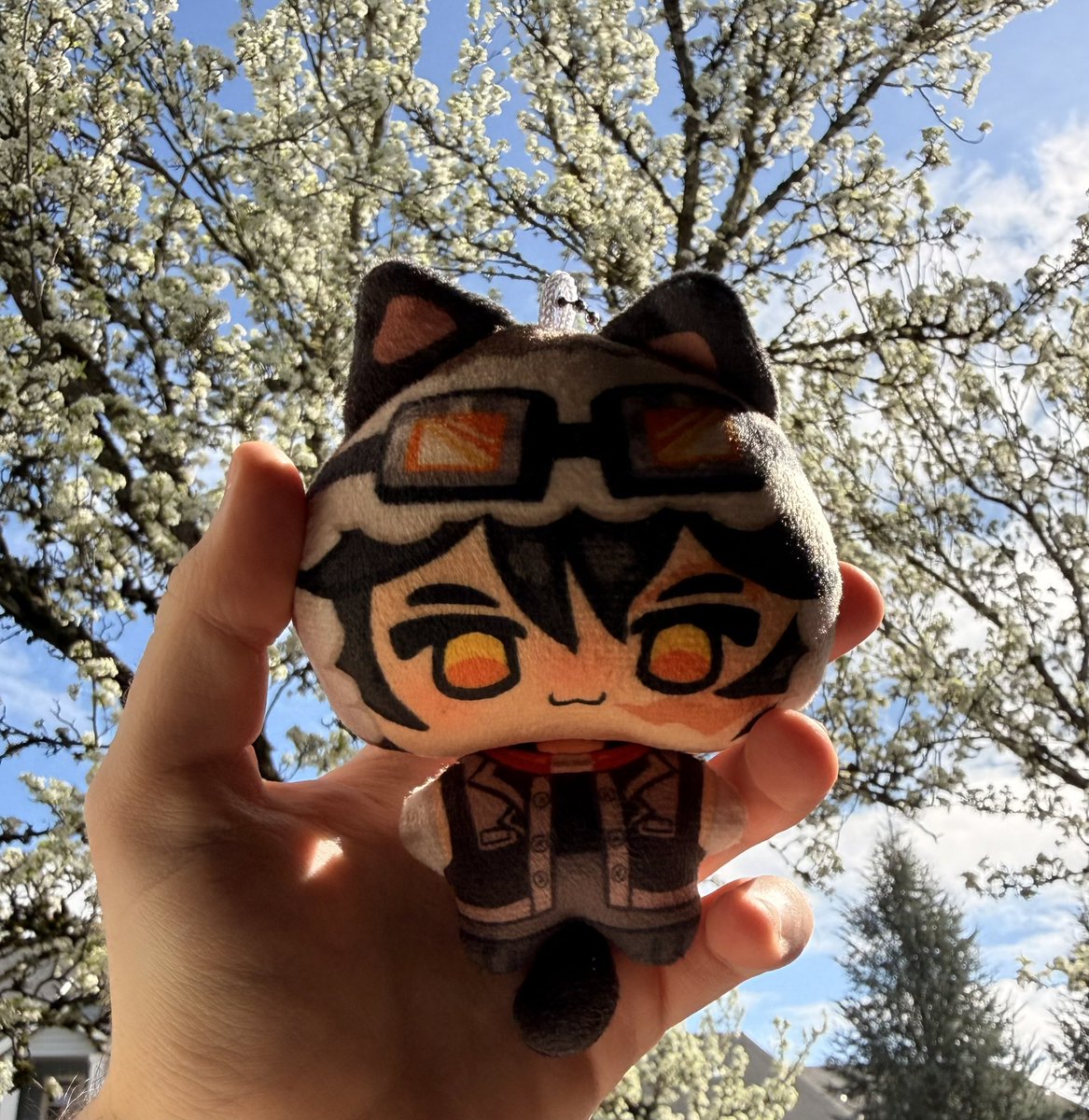 shady 🚯 shop open! tweet media