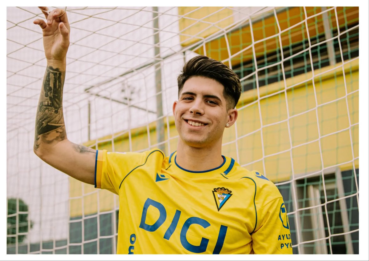 El bolsillo de Carlos Puga cuando llegue a su casa <a href="/MalagaCF/">Málaga CF</a>