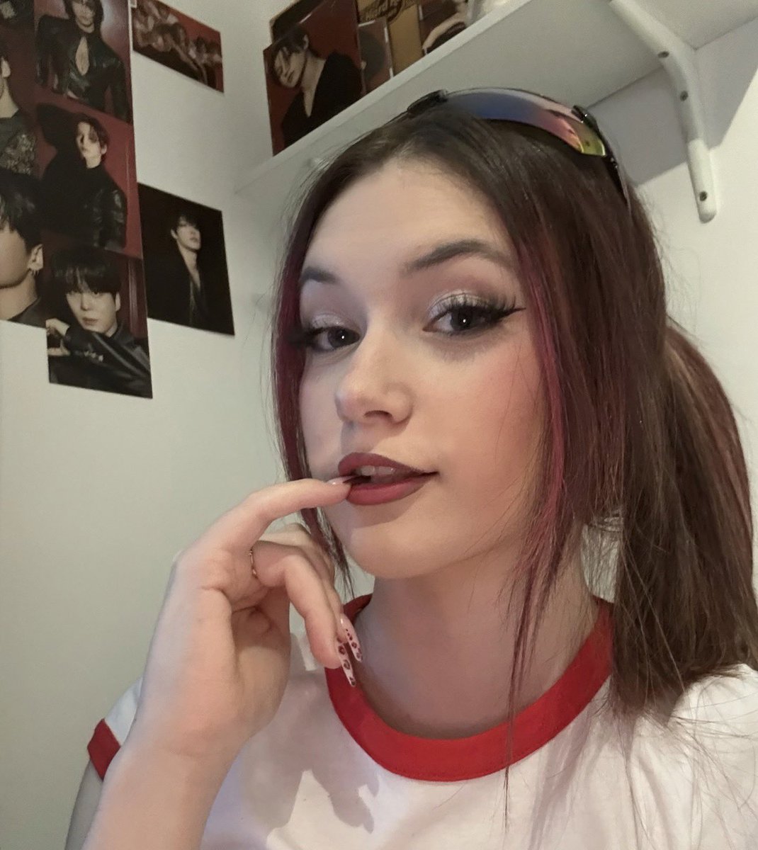 ^ྀིhaze ‧₊ᵎᵎ⋅°✮ tweet media