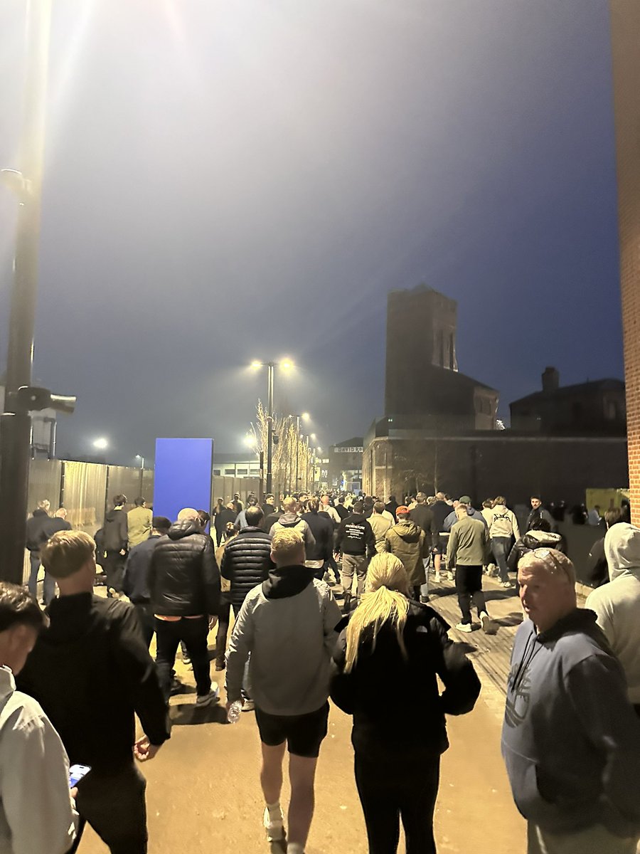 Chelsea VWR_ tweet media