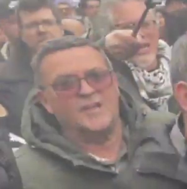 eldisidenteOK tweet media