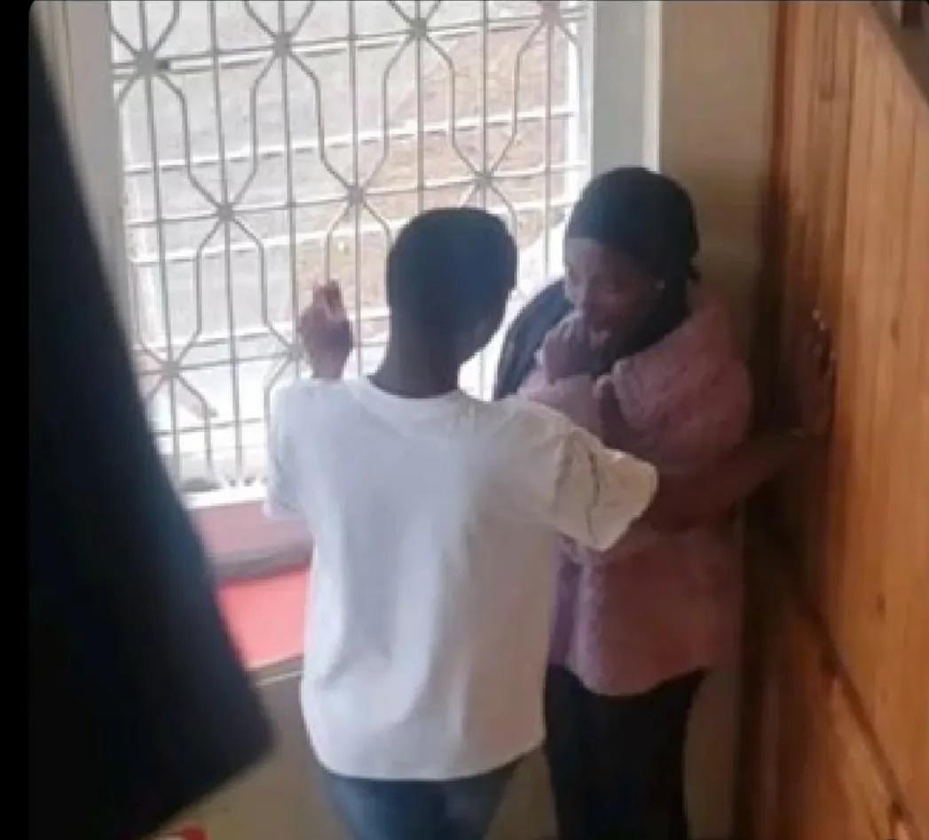 VibezReloaded tweet media