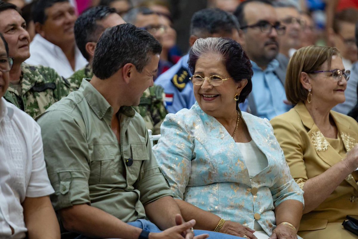 Santiago Peña tweet media