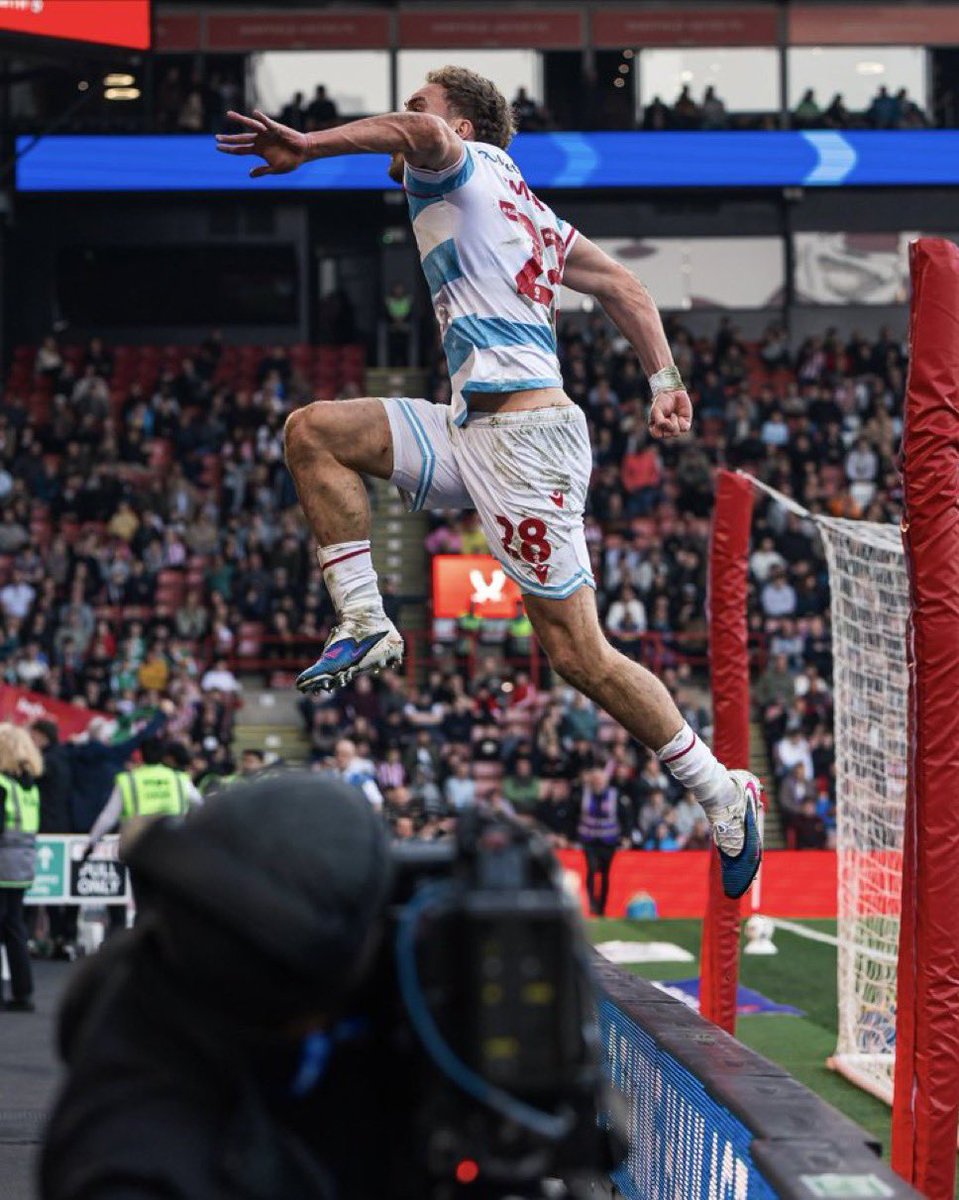 Wrexham FR 🇫🇷 tweet media