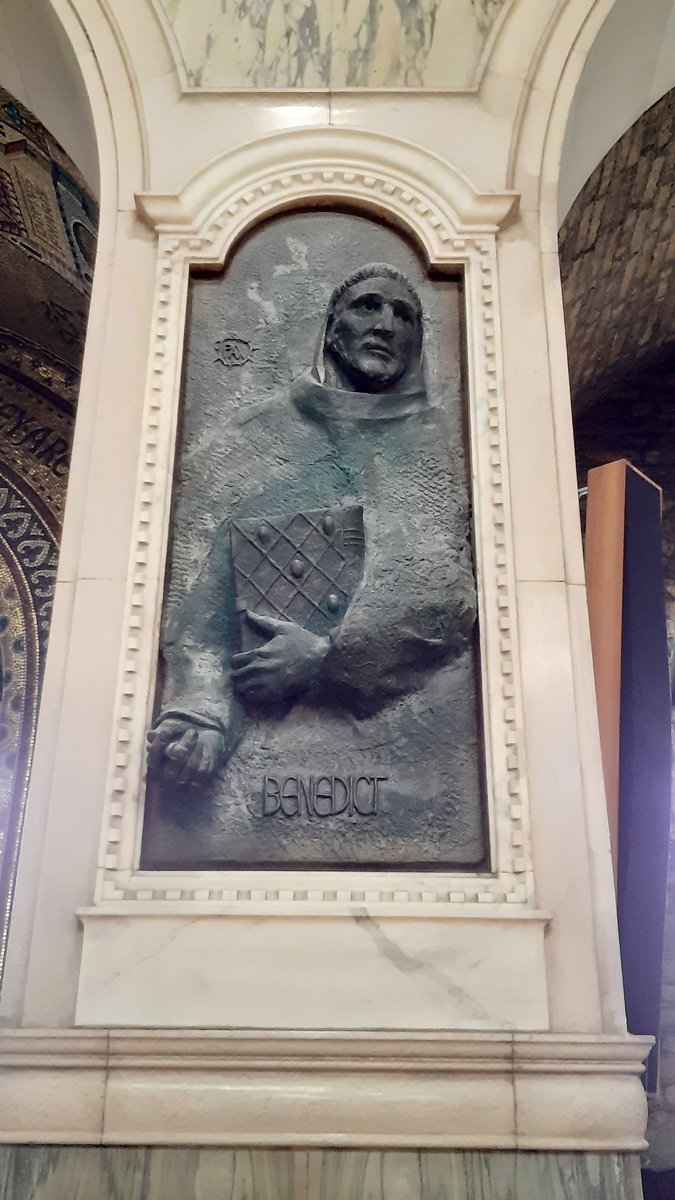 Silvanarscj's tweet image. In town today, &amp;amp; en route to the station popped into @WestminsterCath. Paused here, and a prayer said for all who are marking the #transitus of #StBenedict, esp #NunsOfTwitter @BirgitteUna @srjudithl @SisterWalburga @sistermich @SrJessica_OSB @osb_sister

#Choice4God #SimplyLife