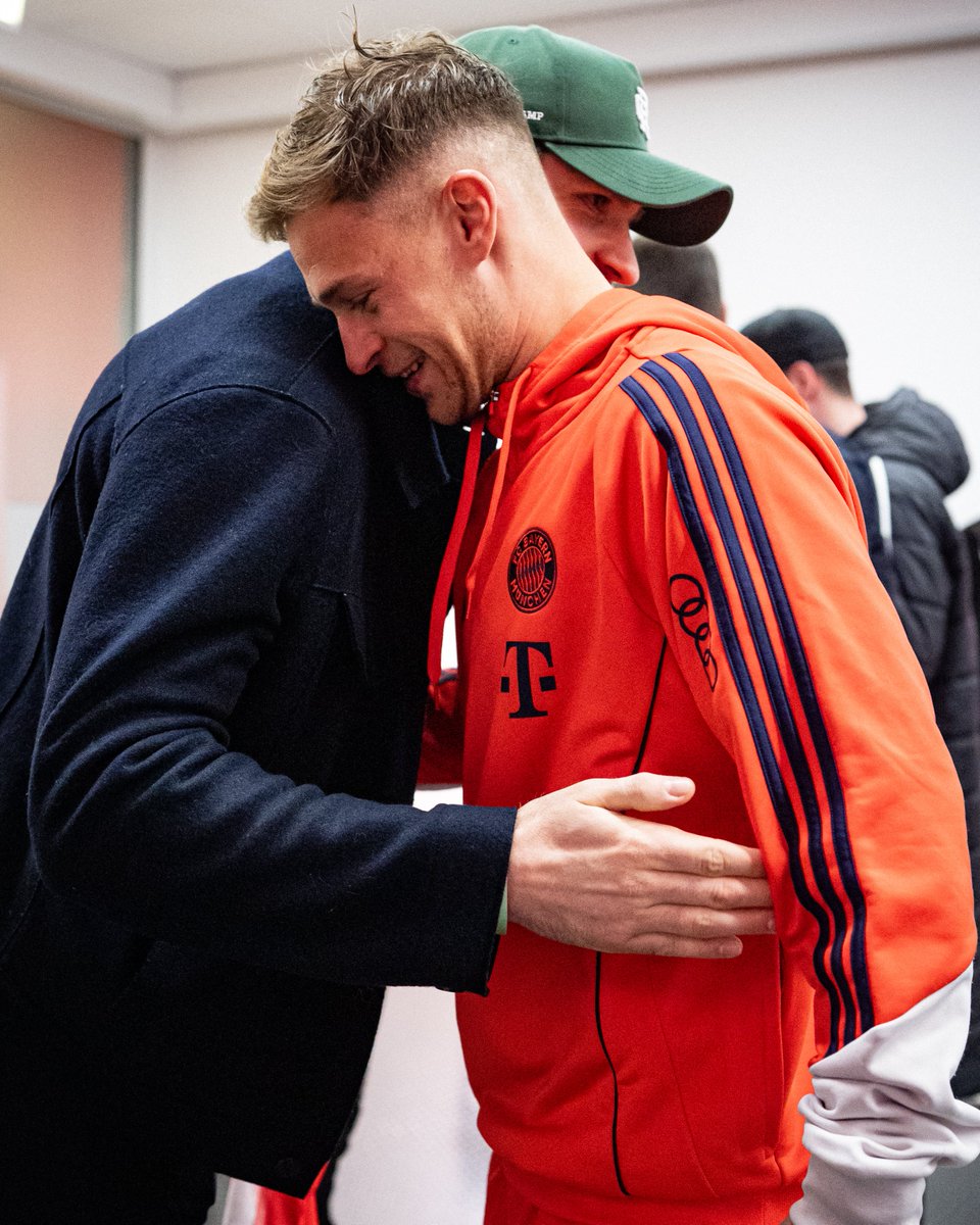 FC Bayern München tweet media