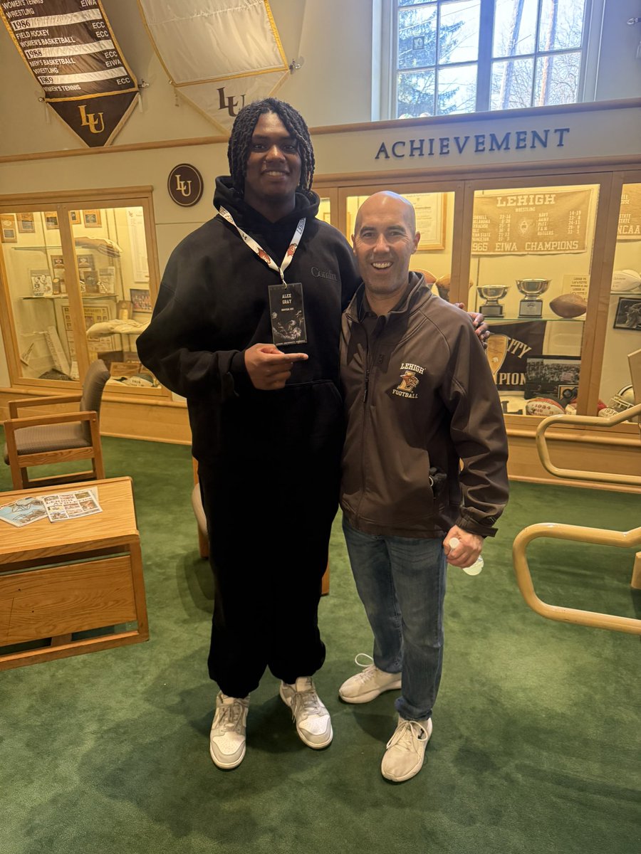 Alex Gray tweet media