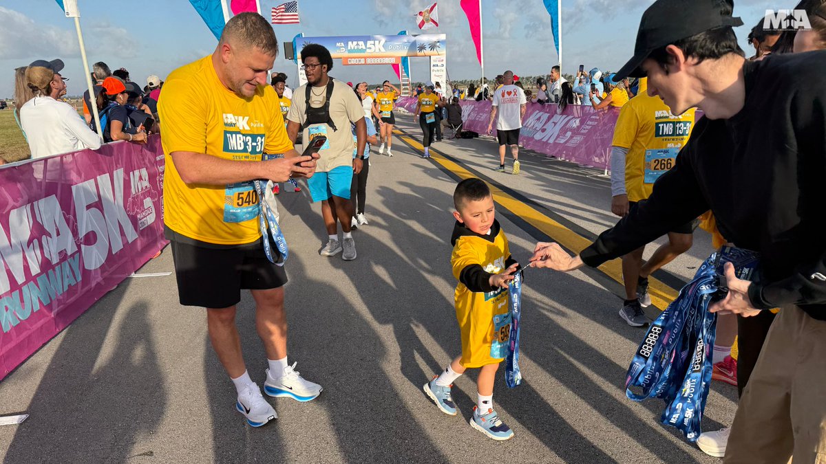 Miami Int'l Airport tweet media