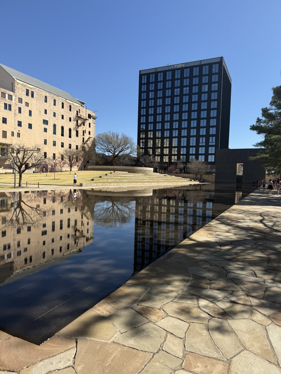 Ana Bellinghausen tweet media