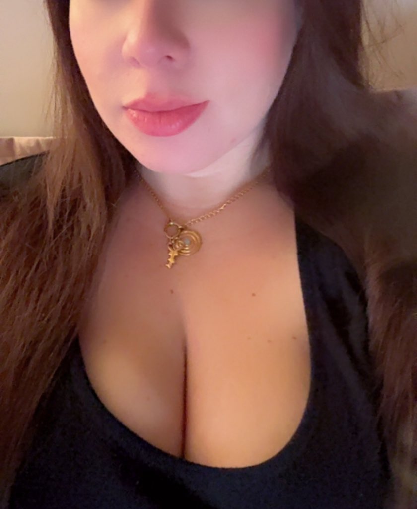 1 week til my birthday! 🌟