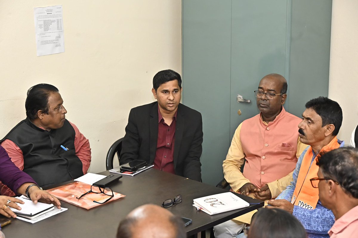 Held an important organisational meeting at the BJP North Tripura District Office today in view of the upcoming Dharmanagar Assembly by-election.

Discussed key electoral strategies to ensure a decisive victory for BJP-nominated candidate Shri Jahar Chakraborty.

#Vote4BJP