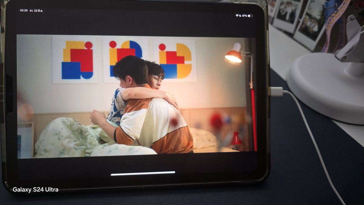 binary star tweet media