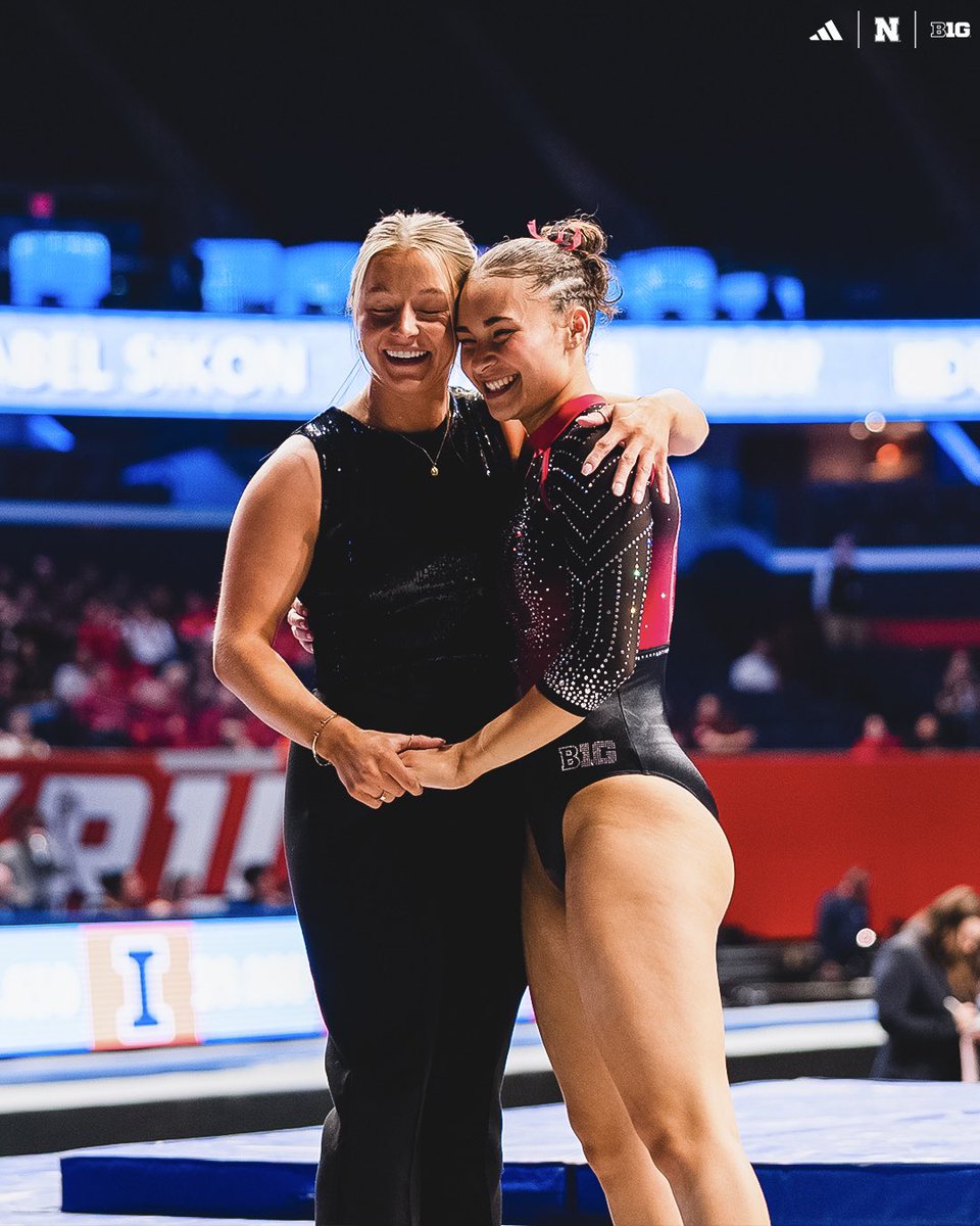 HuskerWGym's tweet image. Big Ten 📸s

#Team51 | #GBR
