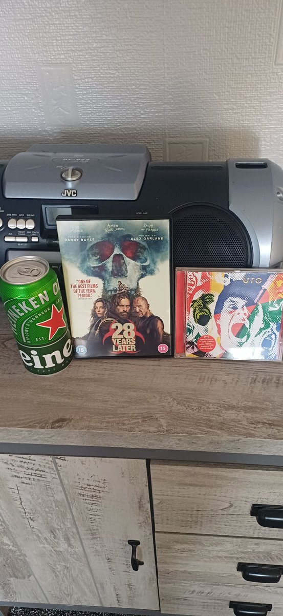 Paul Mollon tweet media