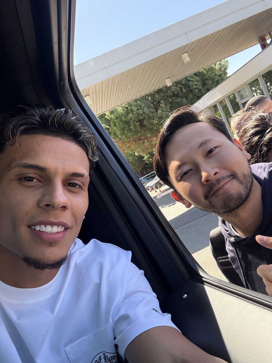 Golo do Deus Grego 🔴⚪️🦅🇬🇷 e assistência do Rios