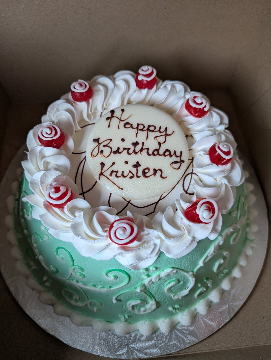 Kristen D tweet media