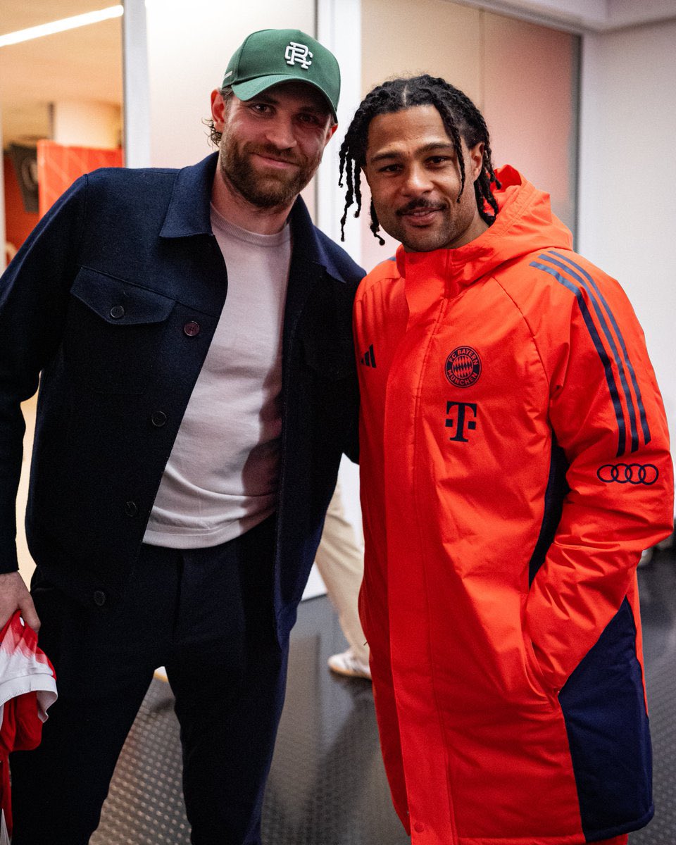 FC Bayern tweet media