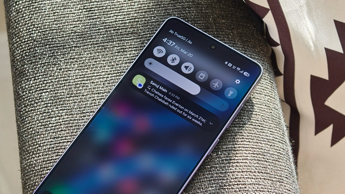Android Central tweet media