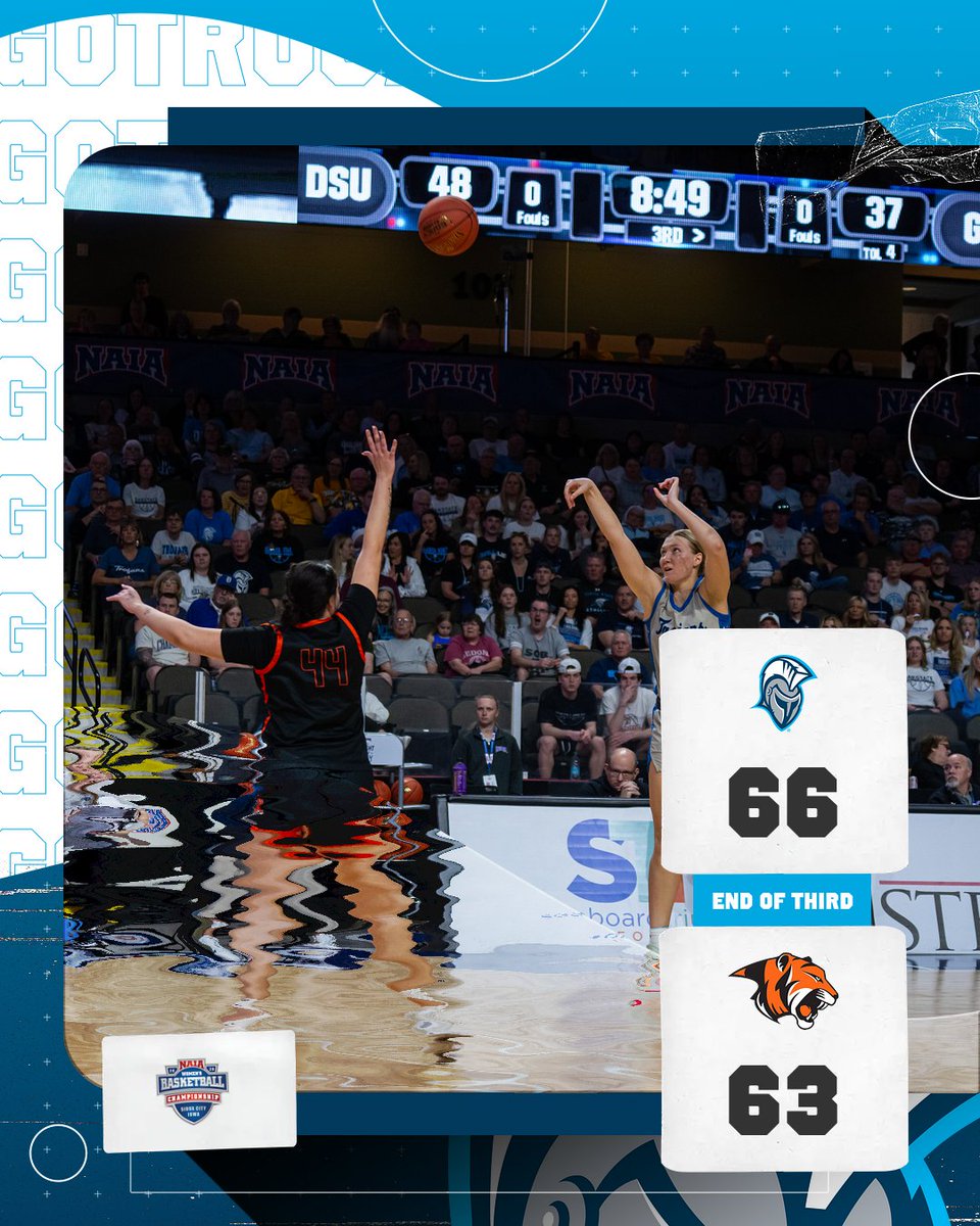 dakotastate_wbb's tweet image. End of 3Q and it’s a battle. ⚔️🔥

Tigers make their push, but DSU answers with four in double figures — Ella Carstensen, Dyer, Teel, and Watkins all delivering. Teel owning the paint with 10 boards and 4 blocks.

One quarter for a Fab Four spot. 

#DSUWBB #BattleForTheRedBanner