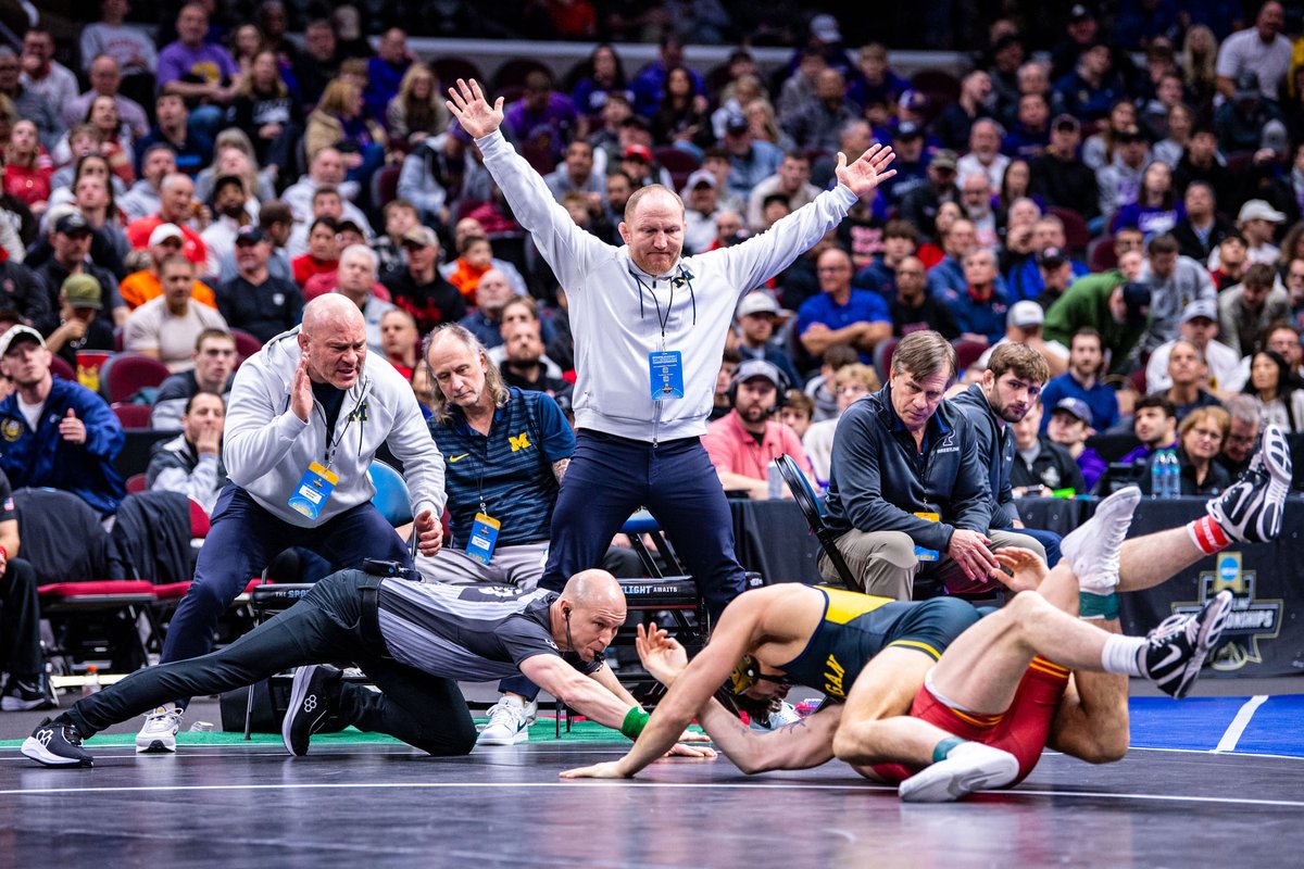 Michigan Wrestling tweet media