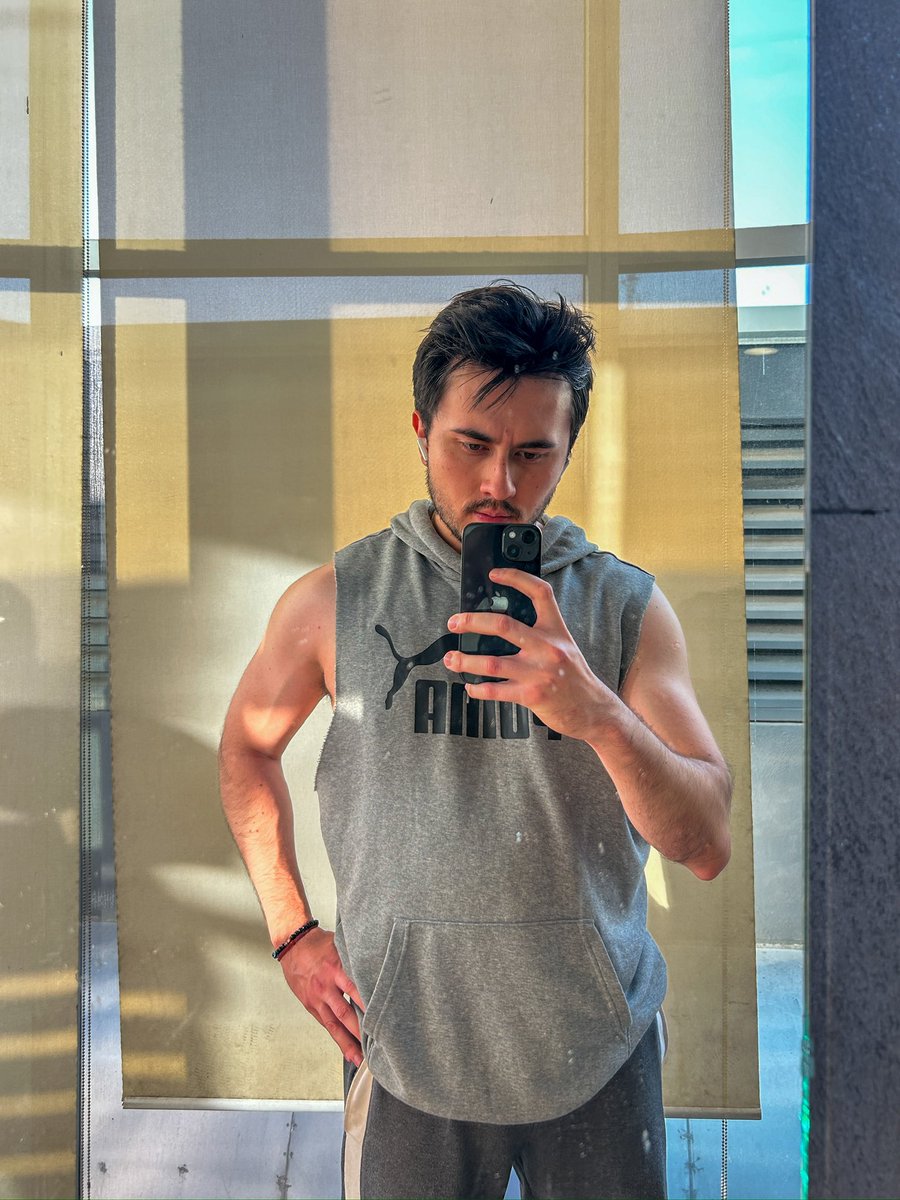 broken white boy tweet media