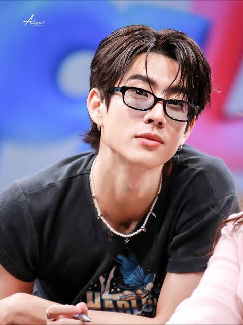 BoysLove Hub ENG tweet media