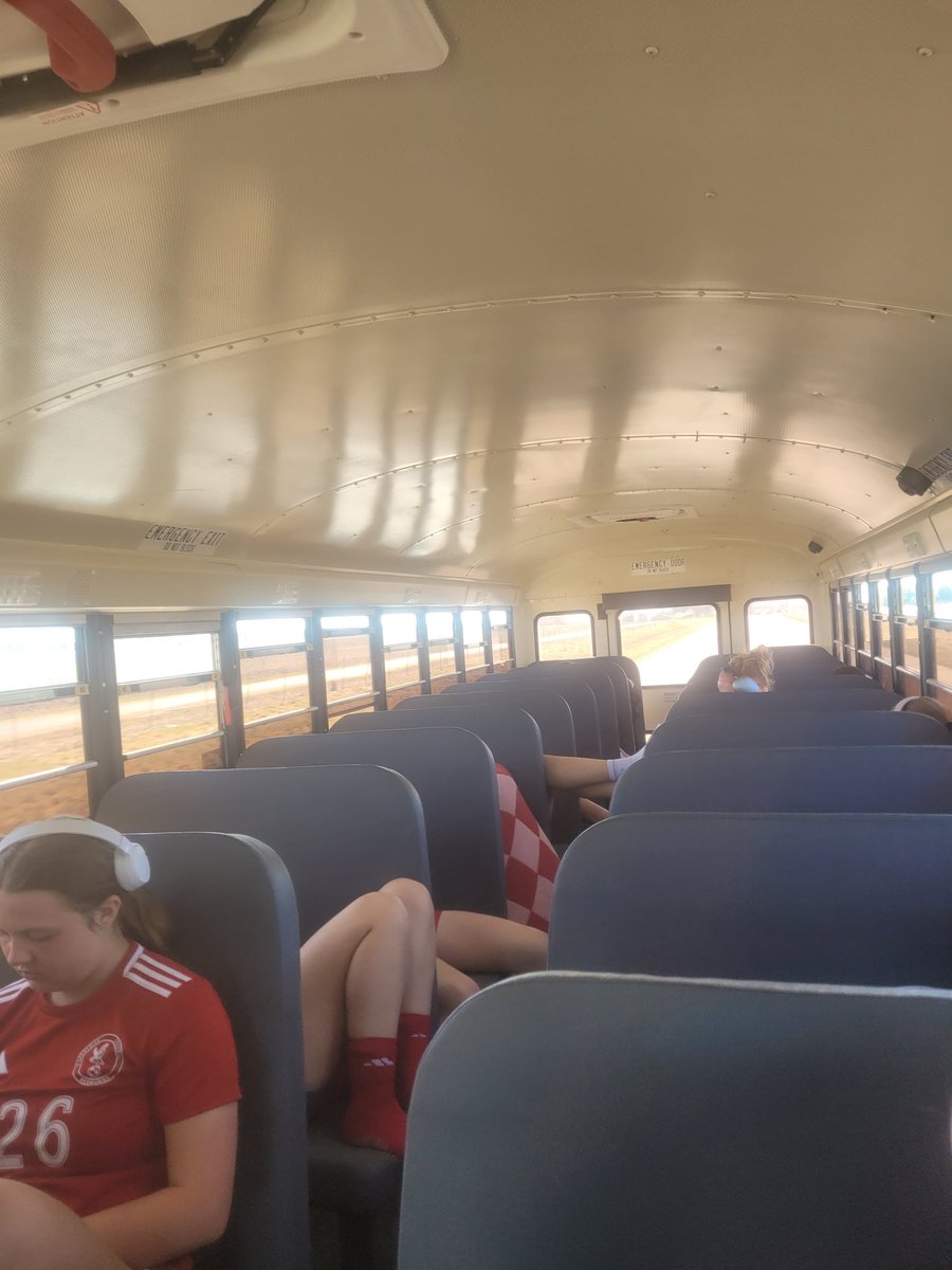 RedhawksGirlsSoccer tweet media