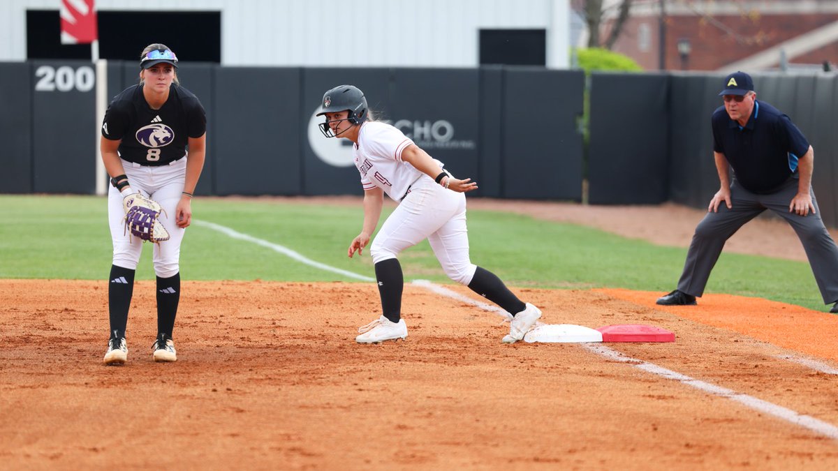 Austin Peay Softball tweet media