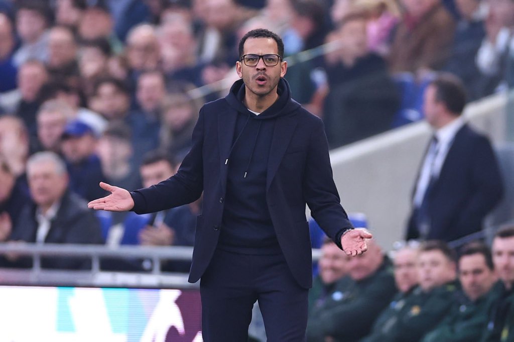 Just Chelsea tweet media