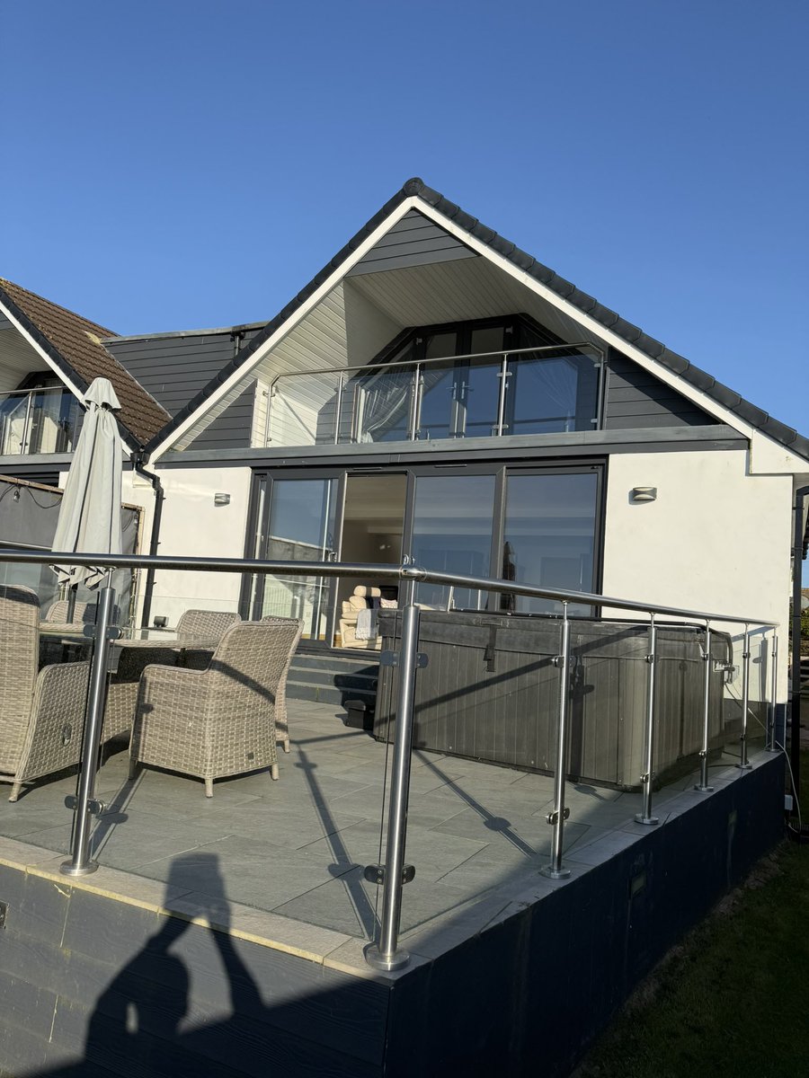 PaulG ☀️🐶🦮🥂🏌🏼‍♂️ tweet media