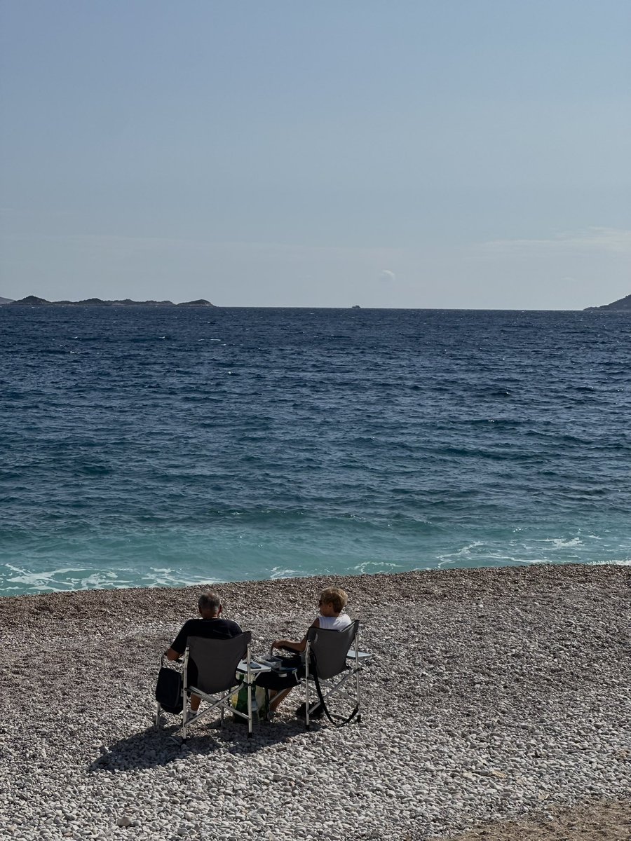 ufuklarda bir yer tweet media